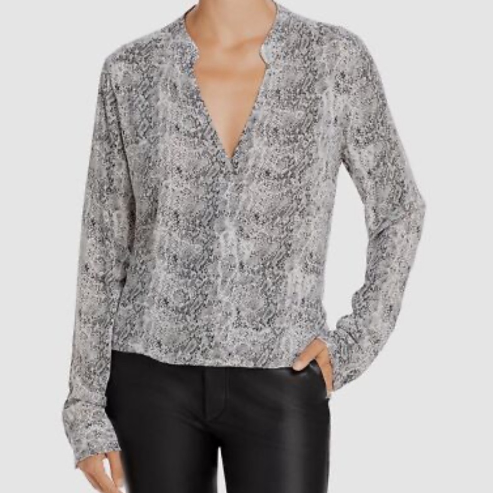 Splendid Black and White Snake Print Top